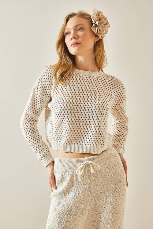 Bej Bisiklet Yaka Ajurlu & Delikli Crop Bluz 5YXK2-48219-25 - 3