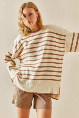 Bej Bisiklet Yaka Çizgili Oversize Kazak 3YXK3-47534-25 - 5