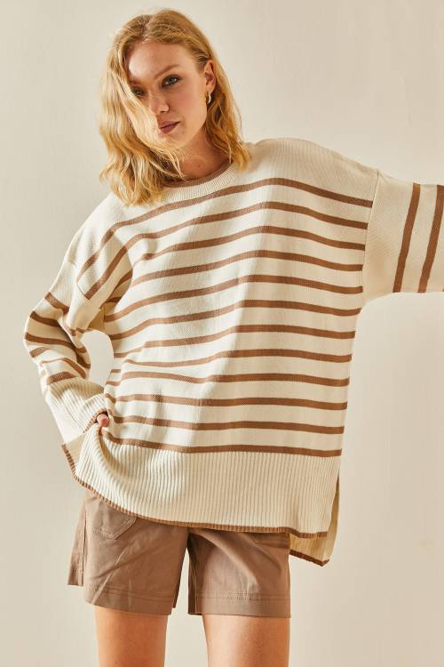 Bej Bisiklet Yaka Çizgili Oversize Kazak 3YXK3-47534-25 - 5