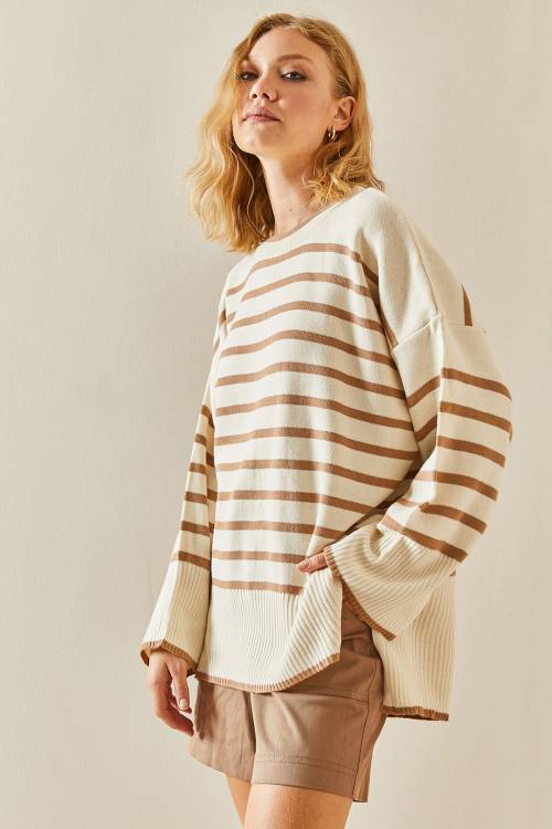 Bej Bisiklet Yaka Çizgili Oversize Kazak 3YXK3-47534-25 - 6