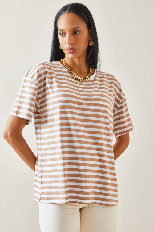 Bej Çizgili Oversize Basic Tişört 5YXK1-48262-25 - 4