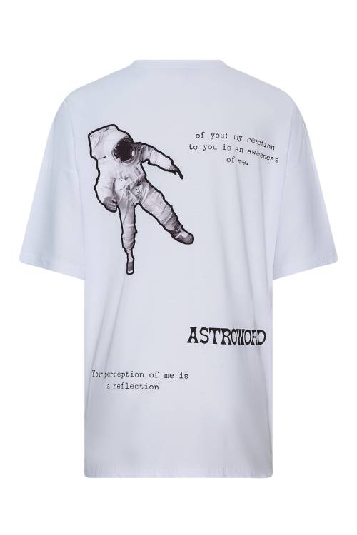 XHAN - Beyaz Astronot Baskılı Oversize T-Shirt 2YXE2-45991-01
