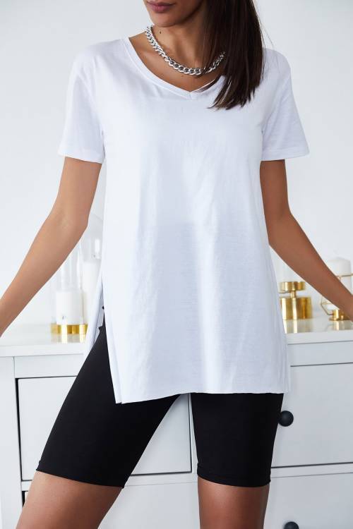 XHAN - Beyaz Basic V Yaka Yırtmaçlı T-Shirt 2YXK1-46166-01
