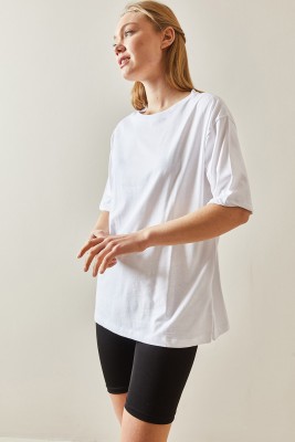 Beyaz Bisiklet Yaka Basic Oversize Tişört 4KXK1-47895-01 