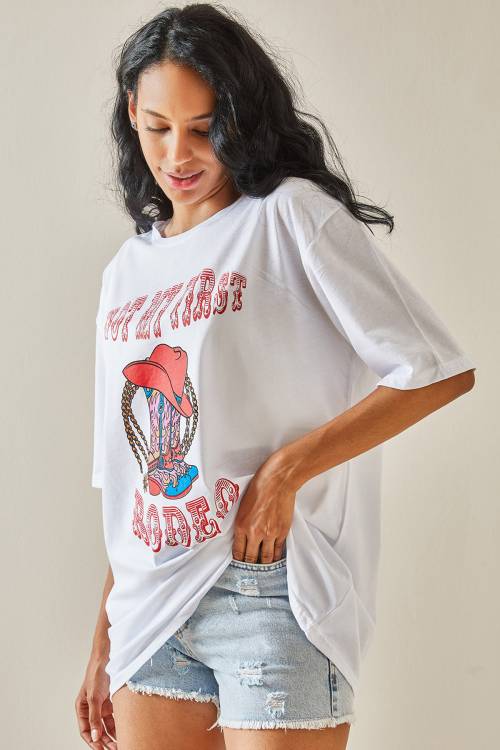 Beyaz Bisiklet Yaka Baskılı Oversize Tişört 3YXK1-47303-01 - 3