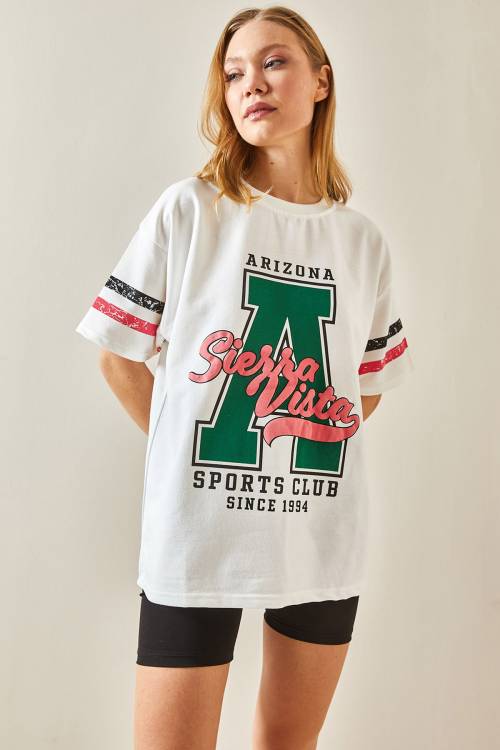 Beyaz Bisiklet Yaka Önü Baskılı Oversize Tişört 4KXK1-47926-01 - 3