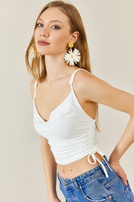 Beyaz Degaje Yaka Yanı Büzgülü Crop Bluz 3YXK2-46885-01 - 4