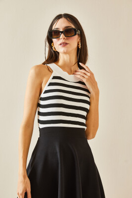 Beyaz Halter Yaka Çizgili Triko Bluz 5YXK2-48374-01 - 3