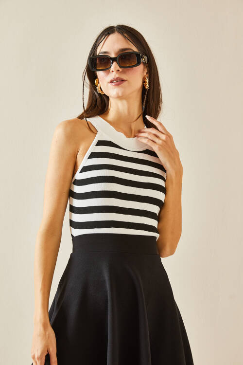 Beyaz Halter Yaka Çizgili Triko Bluz 5YXK2-48374-01 - 3