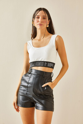 Beyaz U Yaka Lastikli Crop Bluz 5YXK2-48381-01 - 3