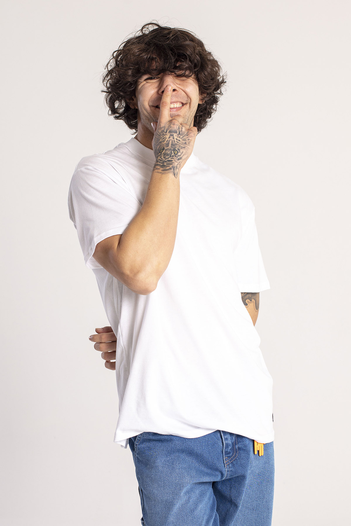 Beyaz Yakası Kalın Ribanalı Oversize Tişört 1KXE1-44667-01 - 2