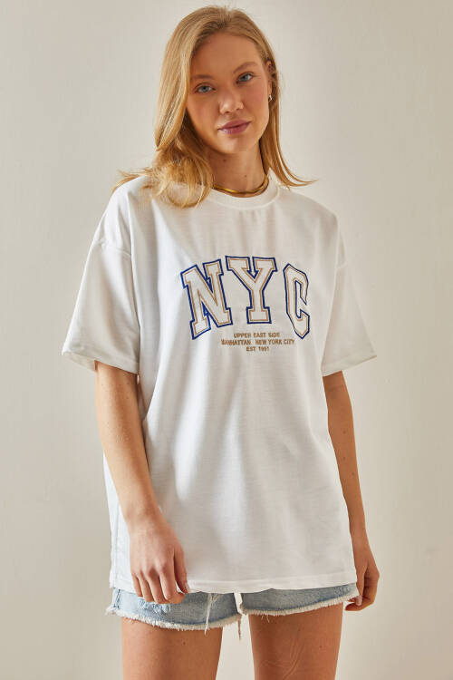Beyaz Yazılı Bisiklet Yaka Oversize Tişört 5YXK1-47969-01 - 3