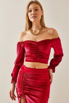Bordo Düşük Omuz Büzgülü Kadife Crop Bluz 4KXK2-47784-05 - 3