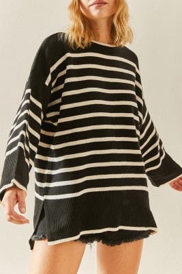 Ekru Bisiklet Yaka Çizgili Oversize Kazak 3YXK3-47534-52 