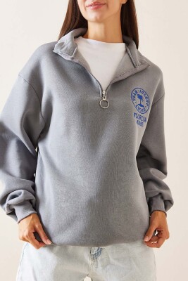 Füme Dik Yaka Baskılı Sweatshirt 5YXK8-48912-33 - XHAN