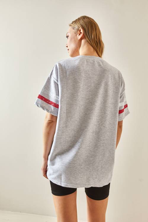 Gri Bisiklet Yaka Önü Baskılı Oversize Tişört 4KXK1-47926-03 - 6
