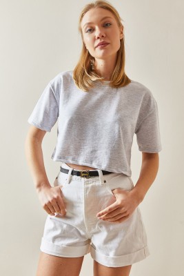 Gri Bisiklet Yaka Oversize Crop Tişört 4KXK1-47899-03 - 4