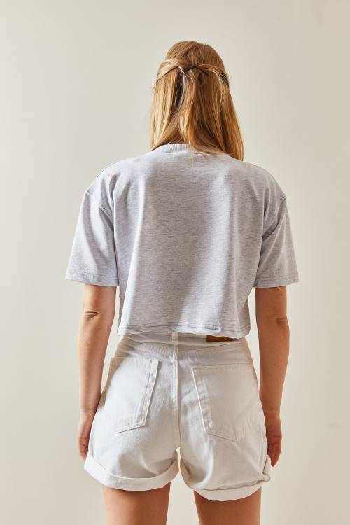 Gri Bisiklet Yaka Oversize Crop Tişört 4KXK1-47899-03 - 5