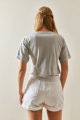 Gri Bisiklet Yaka Oversize Kolları Katlı Crop Tişört 4KXK1-47900-03 - 6