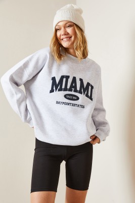 Gri Bisiklet Yaka & Şardonlu Oversize Sweatshirt 4KXK8-47718-03 - 2