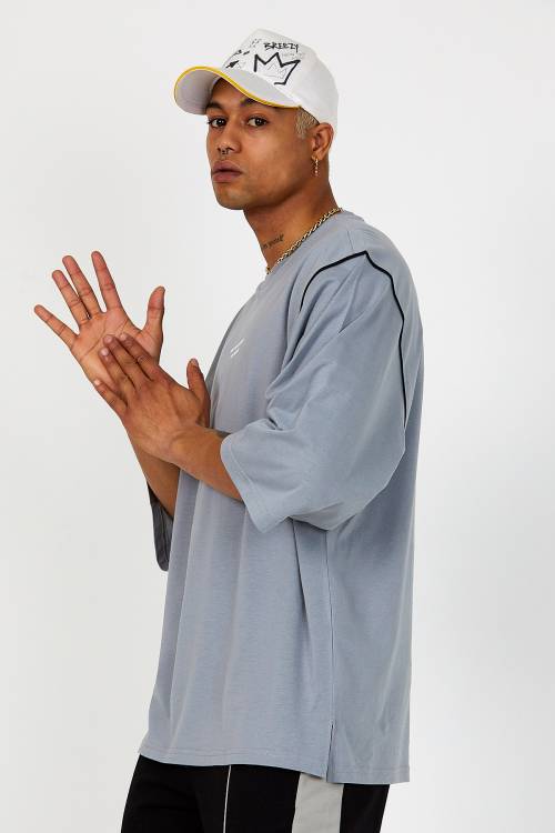 Gri Oversize Reglan Kol Yazılı Tişört 2YXE2-46287-03 - 3