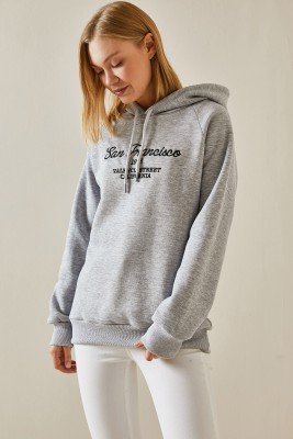 Gri Yazı Detaylı Şardonlu Kapüşonlü Sweatshirt 4KXK8-47599-03 - 3