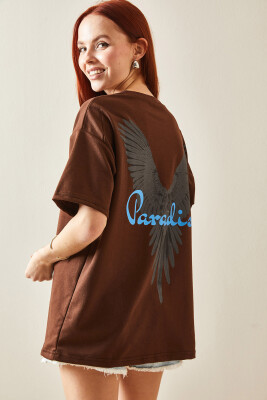 Kahverengi Bisiklet Yaka Arkası Baskılı Oversize Tişört 5YXK1-48210-18 - 2