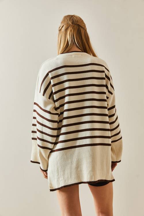Kahverengi Bisiklet Yaka Çizgili Oversize Kazak 3YXK3-47534-18 - 6
