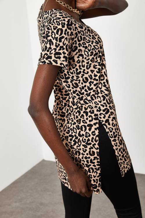 Kahverengi Siyah Leopar Desen Yırtmaçlı Tişört 2YXK1-46323-18 - 5