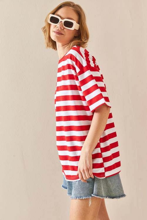 Kırmızı Bisiklet Yaka Çizgili Oversize Tişört 3YXK1-47086-04 - 4