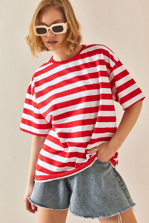Kırmızı Bisiklet Yaka Çizgili Oversize Tişört 3YXK1-47086-04 - 5