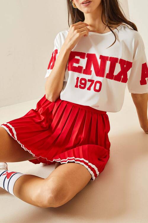 Kırmızı Bisiklet Yaka Yazılı Oversize Tişört 5YXK1-48384-04 - 1
