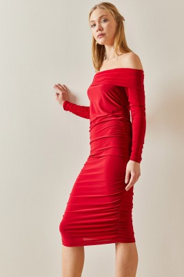 Kırmızı Madonna Yaka Drapeli Midi Elbise 4KXK6-47915-04 - XHAN