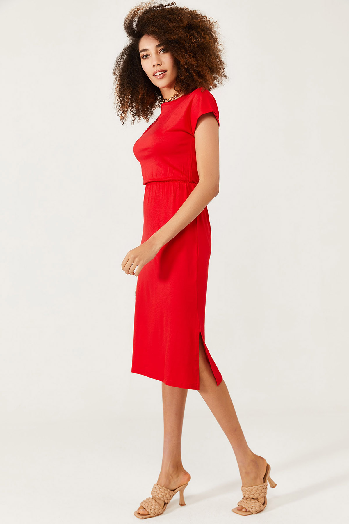 Kırmızı Yumuşak Dokulu Esnek Yırtmaçlı Elbise 1KXK6-44569-04 