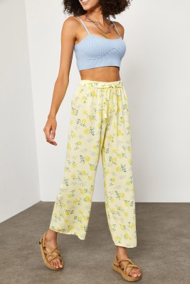 Krem Beli Lastikli Çiçekli Pantolon 2KXK5-45691-19 