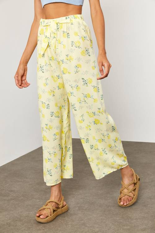 Krem Beli Lastikli Çiçekli Pantolon 2KXK5-45691-19 - 3