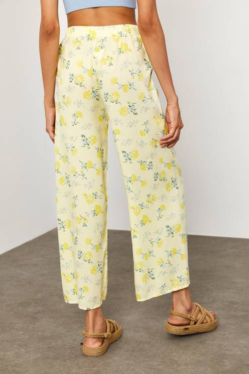 Krem Beli Lastikli Çiçekli Pantolon 2KXK5-45691-19 - 4