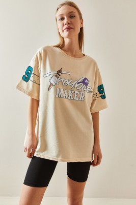 Krem Bisiklet Yaka Arkası Baskılı Oversize Tişört 4KXK1-47898-22 - 3