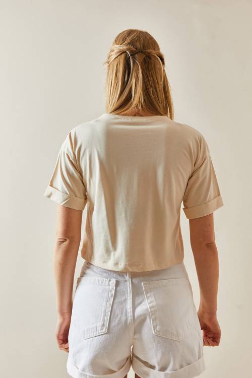 Krem Bisiklet Yaka Oversize Kolları Katlı Crop Tişört 4KXK1-47900-22 - 6