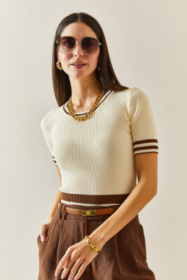 Krem Kısa Kollu Triko Bluz 5YXK2-48343-22 - 5
