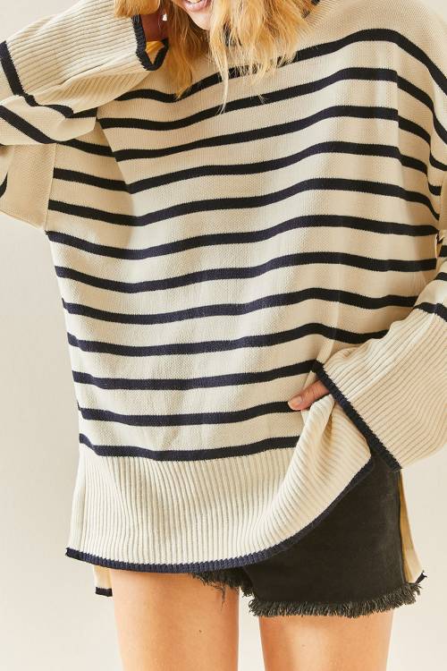 XHAN - Lacivert Bisiklet Yaka Çizgili Oversize Kazak 3YXK3-47534-14