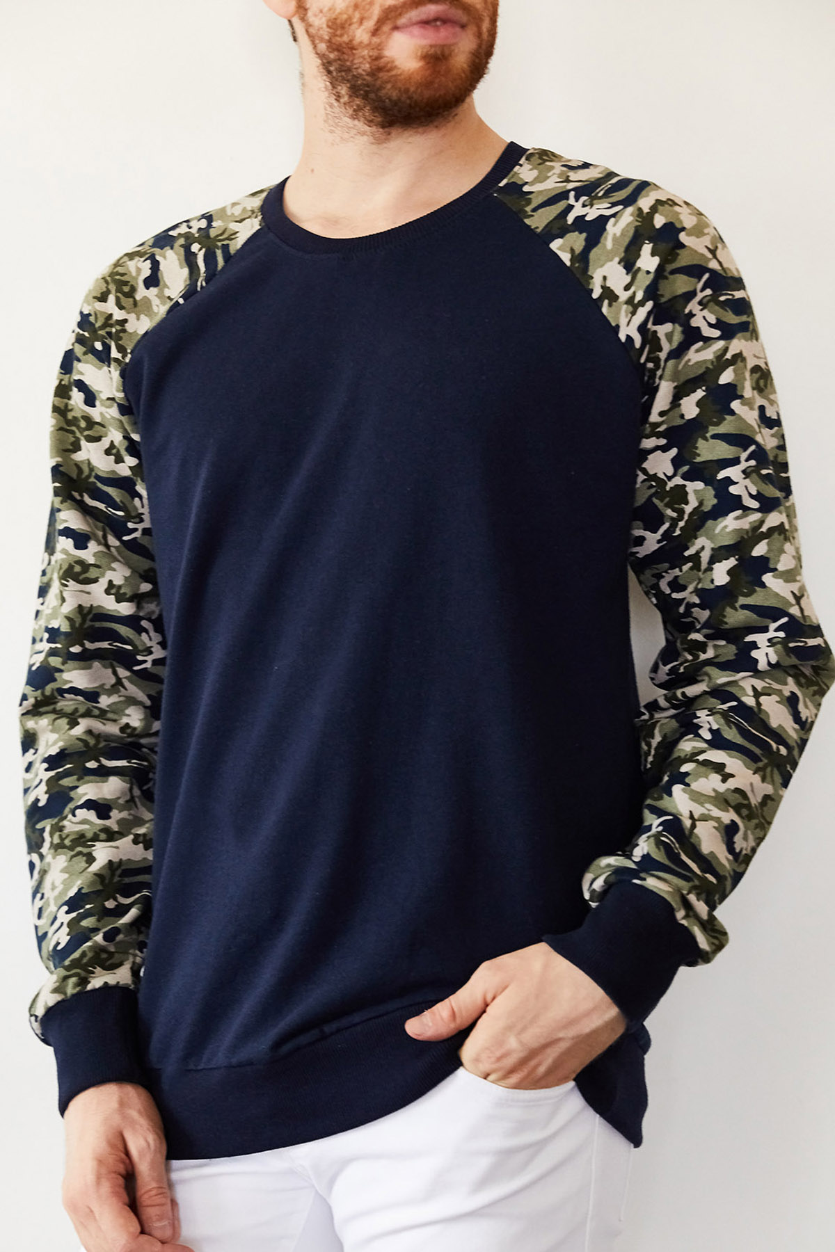 Lacivert Kolları Kamuflaj Detaylı Bisiklet Yaka Sweatshirt 1KXE8-44136-14 - 1