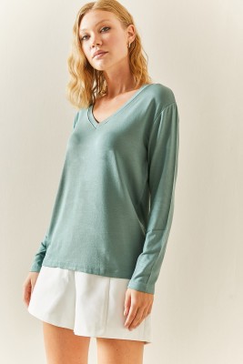 Mint V Yaka Dökümlü Bluz 3YXK2-47542-58 - 3