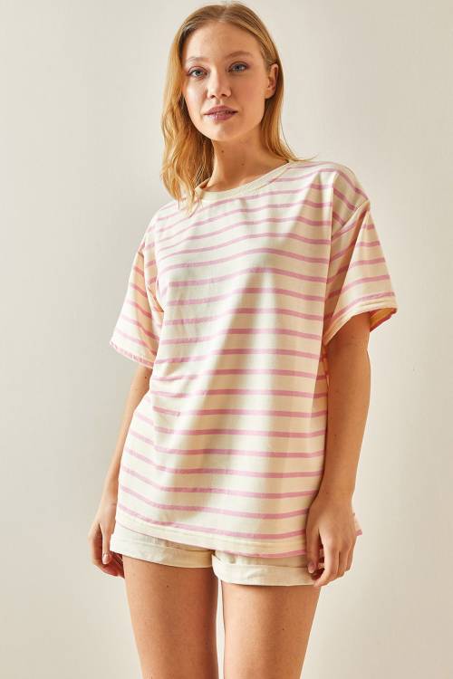 Pembe Çizgili & Bisiklet Yaka Oversize Tişört 4KXK1-47928-20 - 2