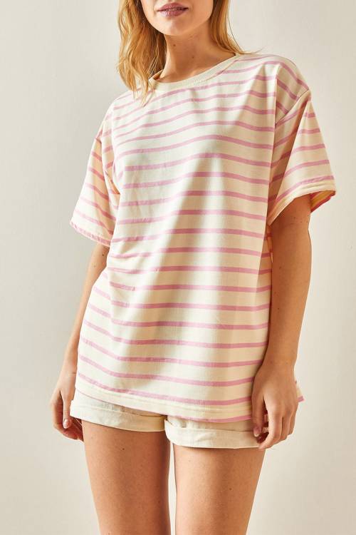 Pembe Çizgili & Bisiklet Yaka Oversize Tişört 4KXK1-47928-20 - 1