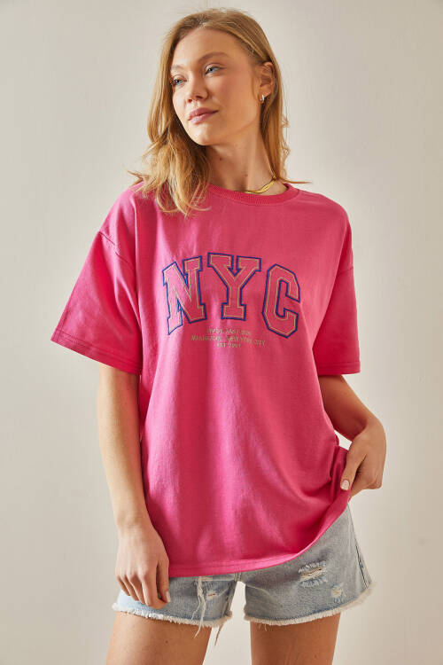 Pembe Yazılı Bisiklet Yaka Oversize Tişört 5YXK1-47969-20 - 2