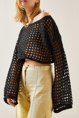 Siyah Ajurlu Delikli Crop Kazak 4KXK3-47647-02 - XHAN