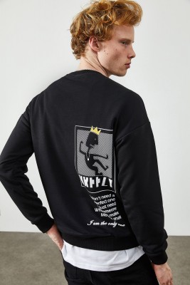 XHAN - Siyah Arkası Baskı Detaylı Sweatshirt 2KXE8-45361-02