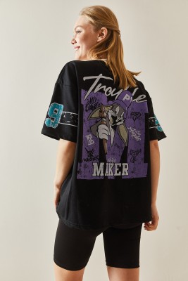 Siyah Bisiklet Yaka Arkası Baskılı Oversize Tişört 4KXK1-47898-02 