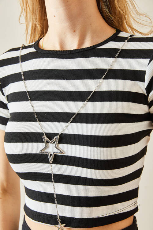 Siyah Bisiklet Yaka Çizgili Kaşkorse Crop Bluz 5YXK2-48224-02 - 5